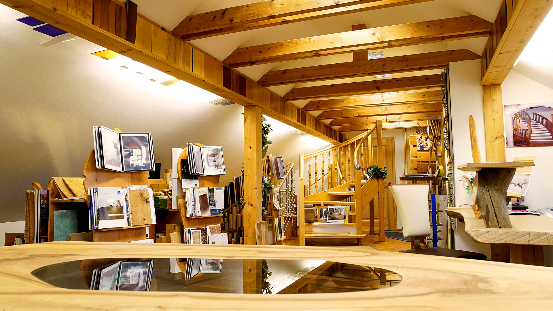 Schreinerei Strotzer in Erharting